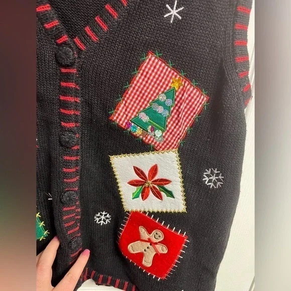 Holiday Editions Festive Holiday Woman’s Vest - Picture 2 of 5